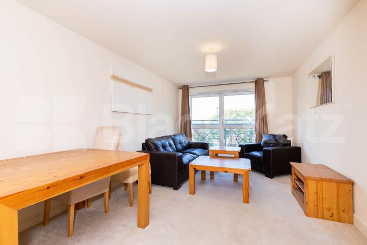 Large 1 bedroom property short walk to Bounds Green Station Cline Road, Bounds Green
